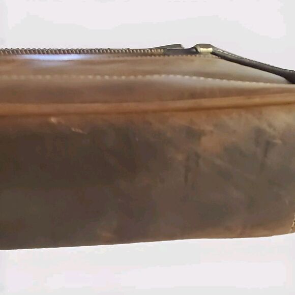 Luxorro Full-Grain Leather Laptop Bag Briefcase  for Men, 15.6-inch, Dark Brown - Picture 10 of 16